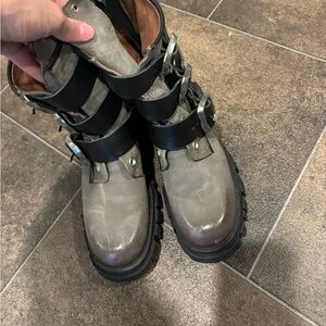 As98 boots